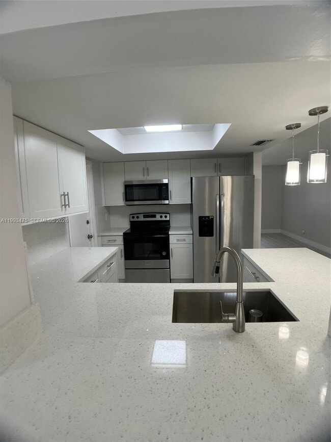 Building Photo - 6990 NW 17th St