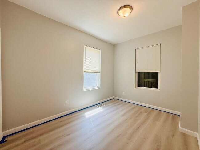 Building Photo - 93 Zeigler St
