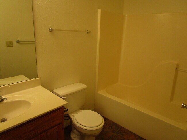 Building Photo - 4304 Cheryl Ct