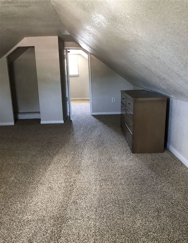 Building Photo - 1121 N 12th St