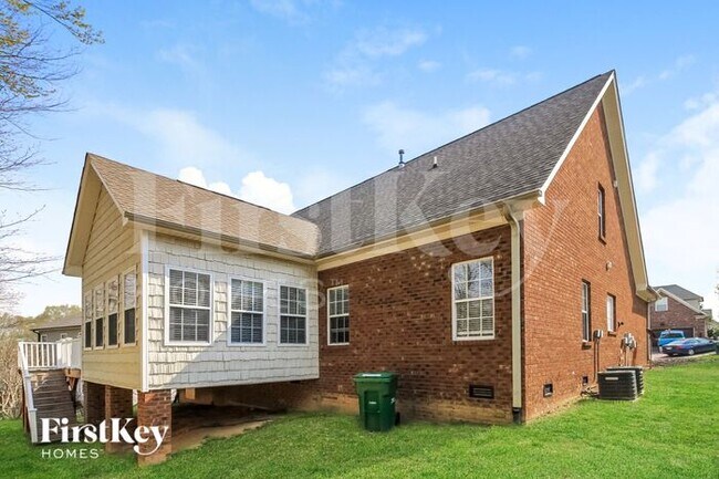 Building Photo - 4726 Farm Bell Ct