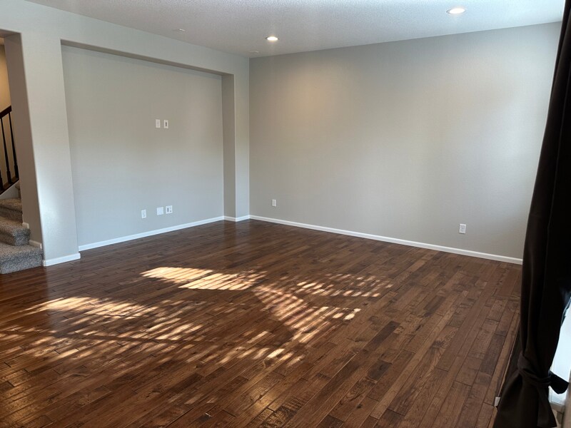 Building Photo - 14992 Rider Pl