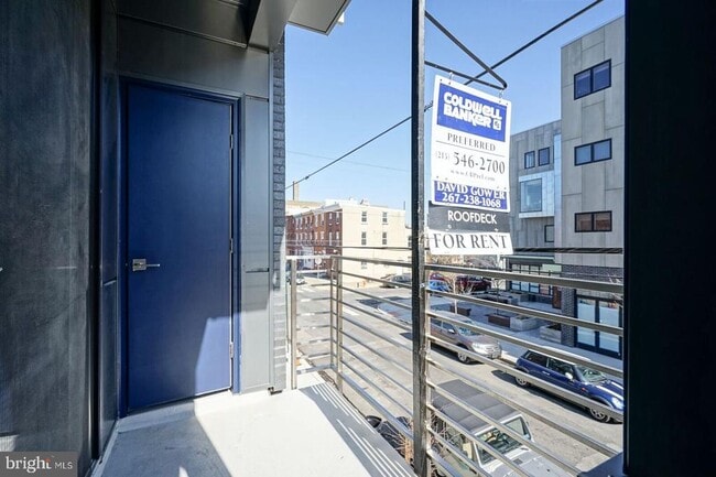Building Photo - 1006 S 17th St
