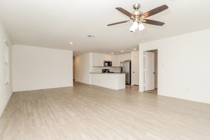 Building Photo - 6703 Morgan Cross