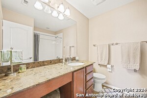 Building Photo - 2535 Villa Borghese