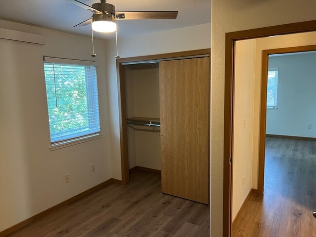 Building Photo - 956 Stahl Ct