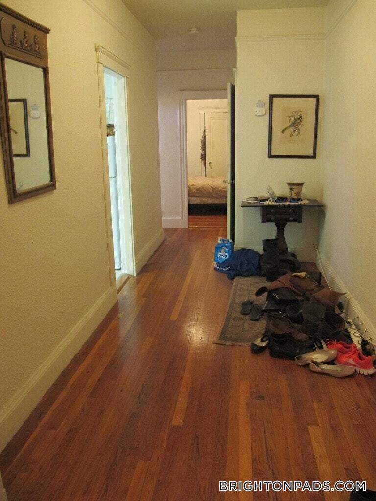 Building Photo - 70 Chiswick Rd