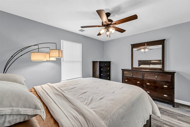 Building Photo - 3925 Lowden St