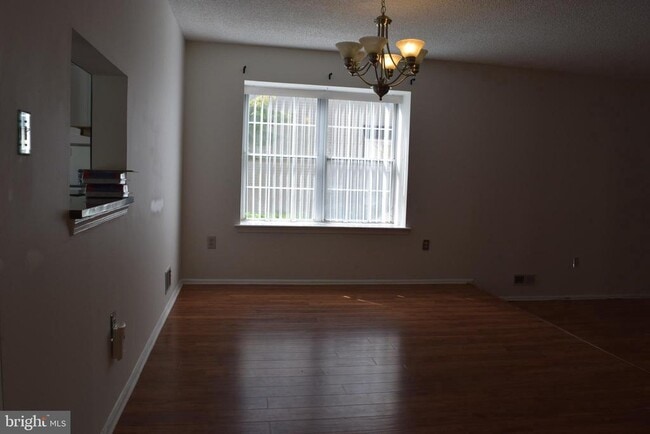 Building Photo - 57 Goodwin Dr