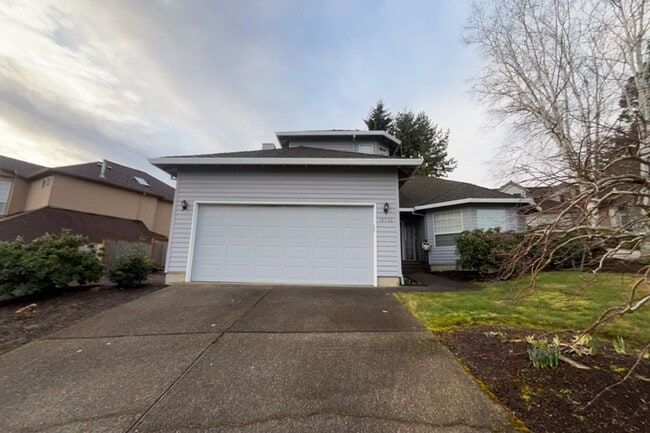 Building Photo - Gorgeous Beaverton home available with att...