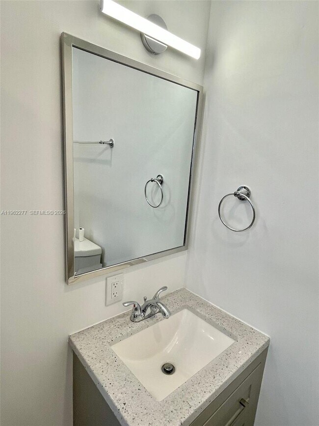 Building Photo - 5701 NW 28th St