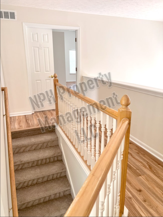 Building Photo - 11726 Kingwood Ct
