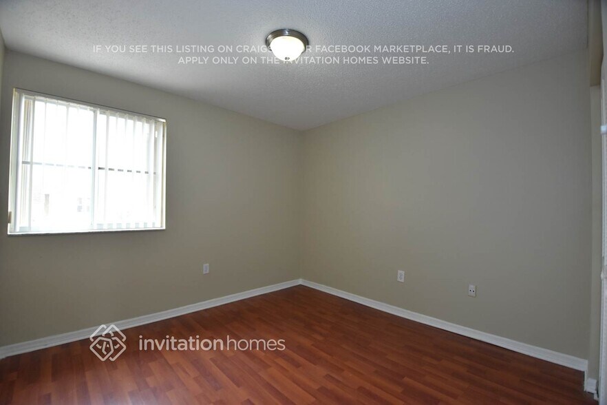 Building Photo - 14671 SW 156th Ave