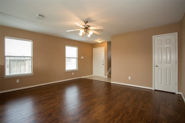 Building Photo - 4302 Pecos River Dr