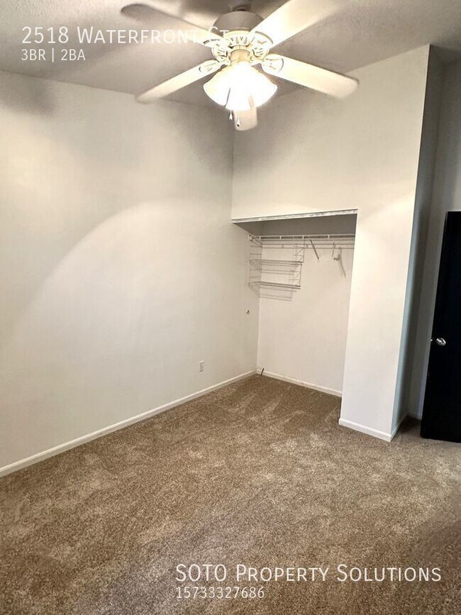 Building Photo - Lovely  3 bedroom, 2 bathroom home located...