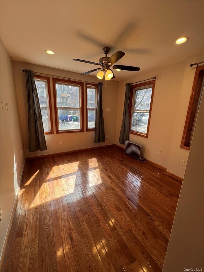 Building Photo - 84-17 Cuthbert Rd