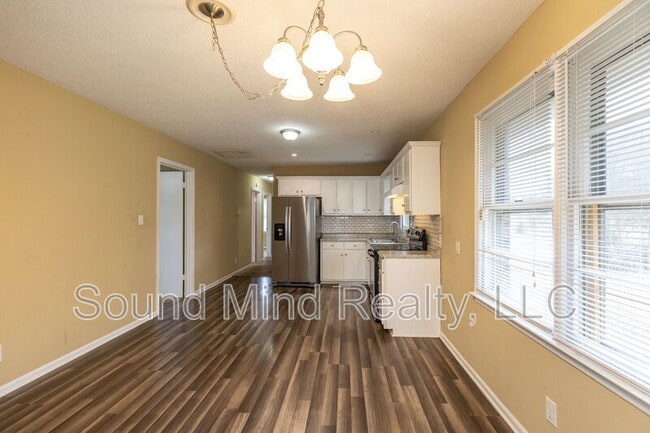 Building Photo - 509 Indian Trail