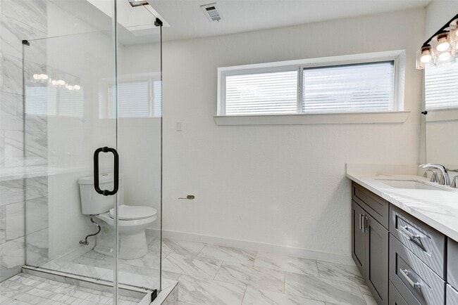 Building Photo - 5103 Austin St