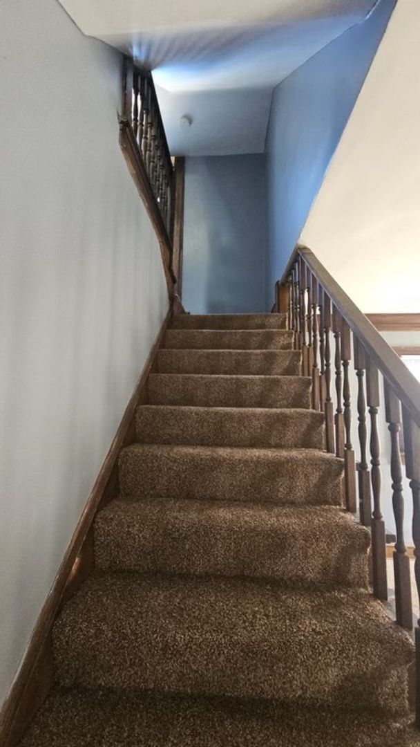 Building Photo - Charming 3-Bedroom Property in Prime Location