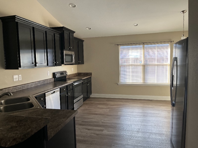 Building Photo - 18169 Cardinal Ln