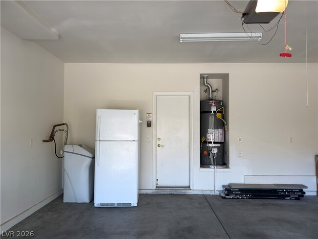 Building Photo - 583 Lacabana Beach Dr