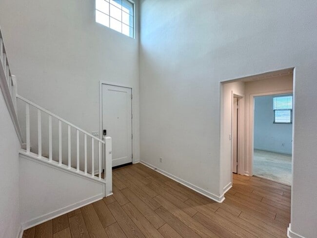 Building Photo - Spacious 4 Bedroom Home for Lease in Winch...