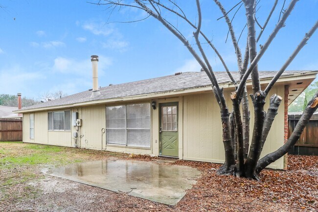 Building Photo - 3435 Cheaney Dr