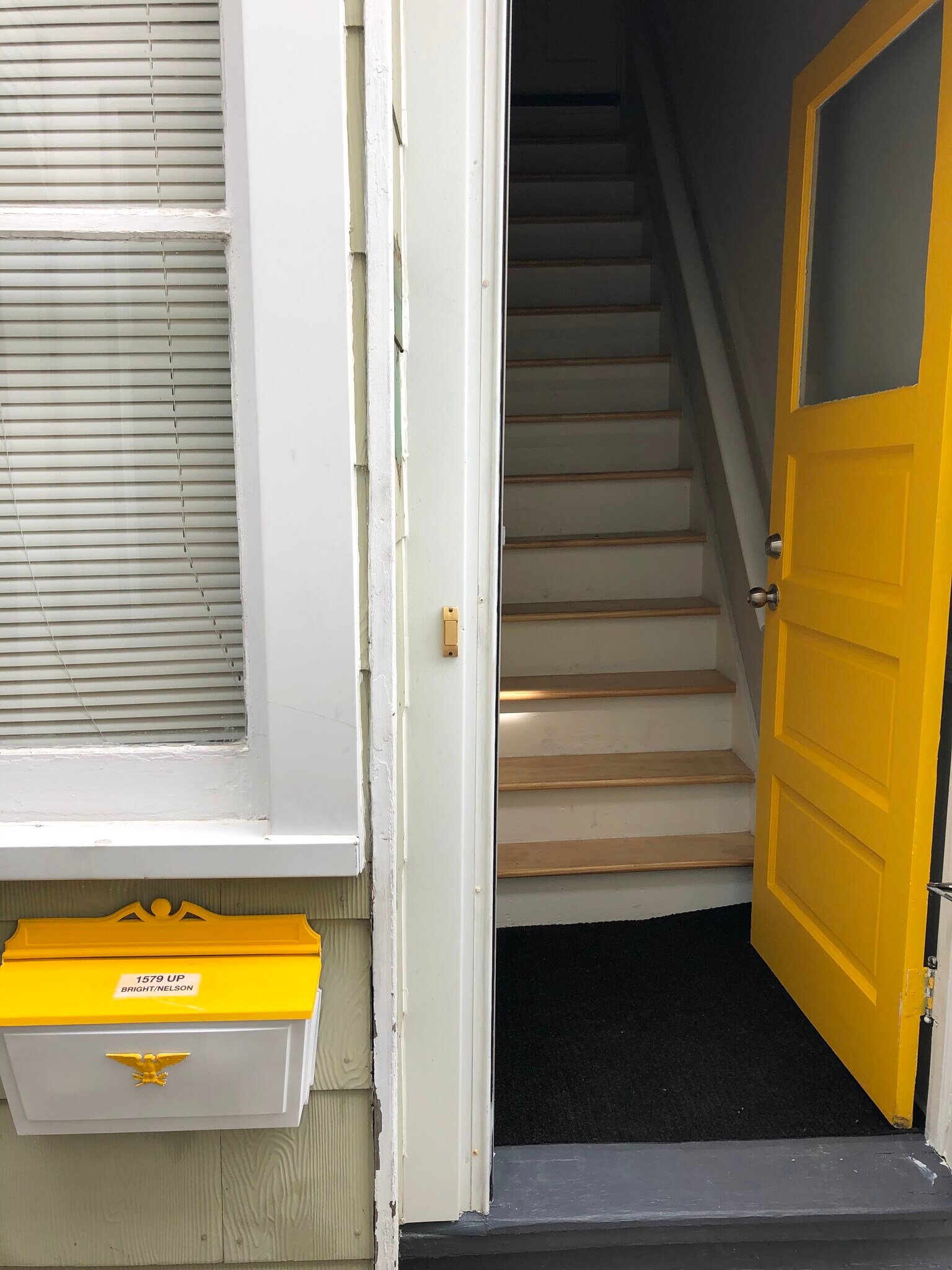 Building Photo - 1579 E 32nd St