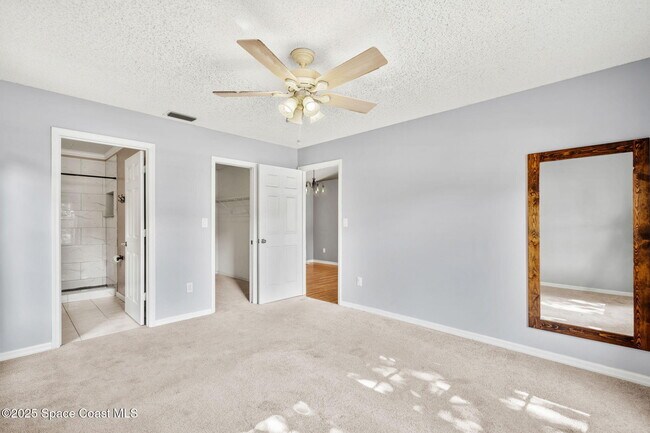 Building Photo - 3390 Floral Palm Blvd