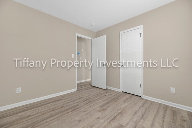 Building Photo - 3350 Misty Wood Dr