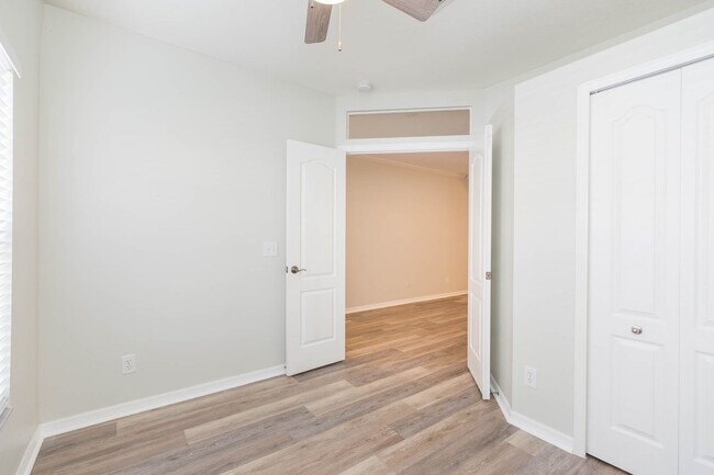 Downstairs front bedroom/office - 5808 Fishhawk Ridge Dr