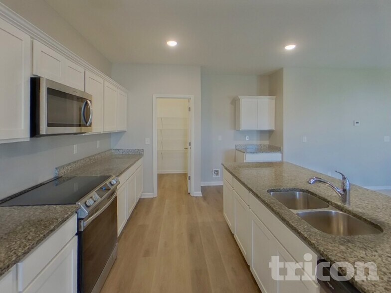 Building Photo - 31 Mccall Wy