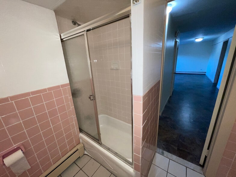 Building Photo - 11 Munn Pl