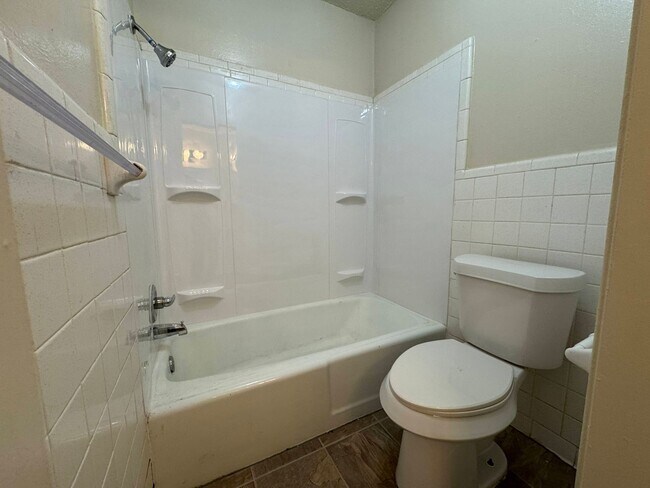 Building Photo - 3-Bedroom House for Rent in Copperas Cove