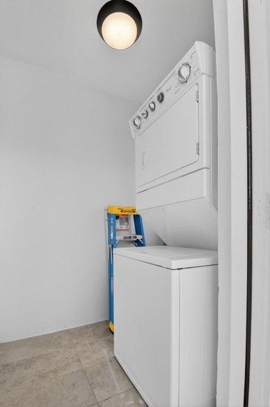 Building Photo - 239 NW 6th Ave