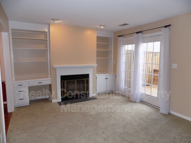 Building Photo - 3769 Greenes Crossing