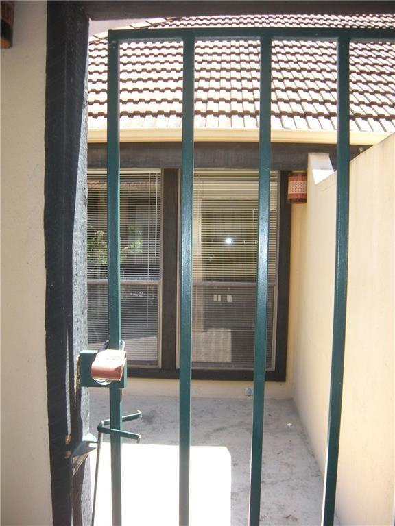 Building Photo - 2110 Rio Grande St