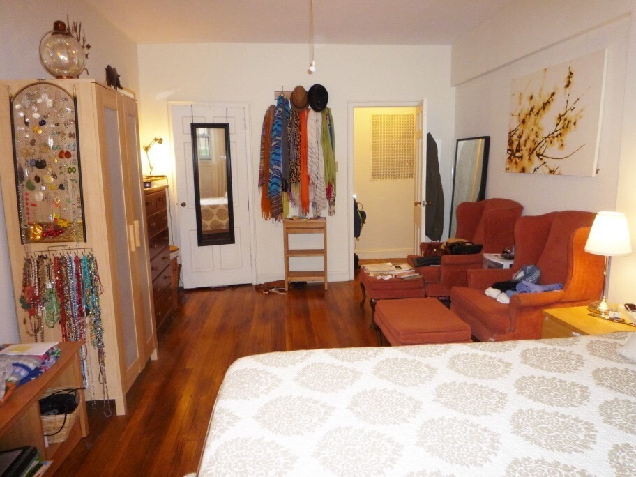 Building Photo - 16 Ware St