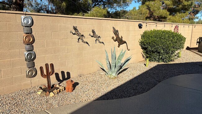 Building Photo - 19589 N Portarosa Ct