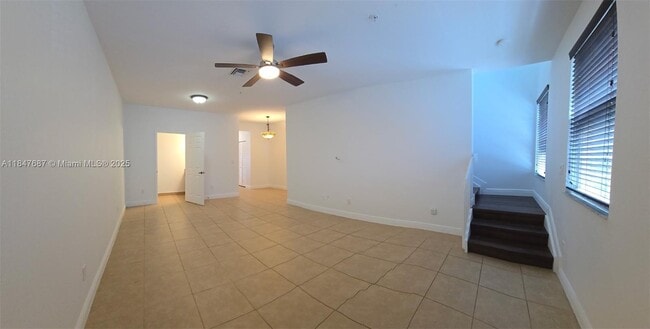 Building Photo - 929 SW 147th Ave