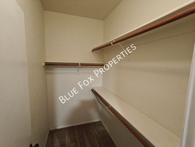 Building Photo - 7485 W Briner Dr
