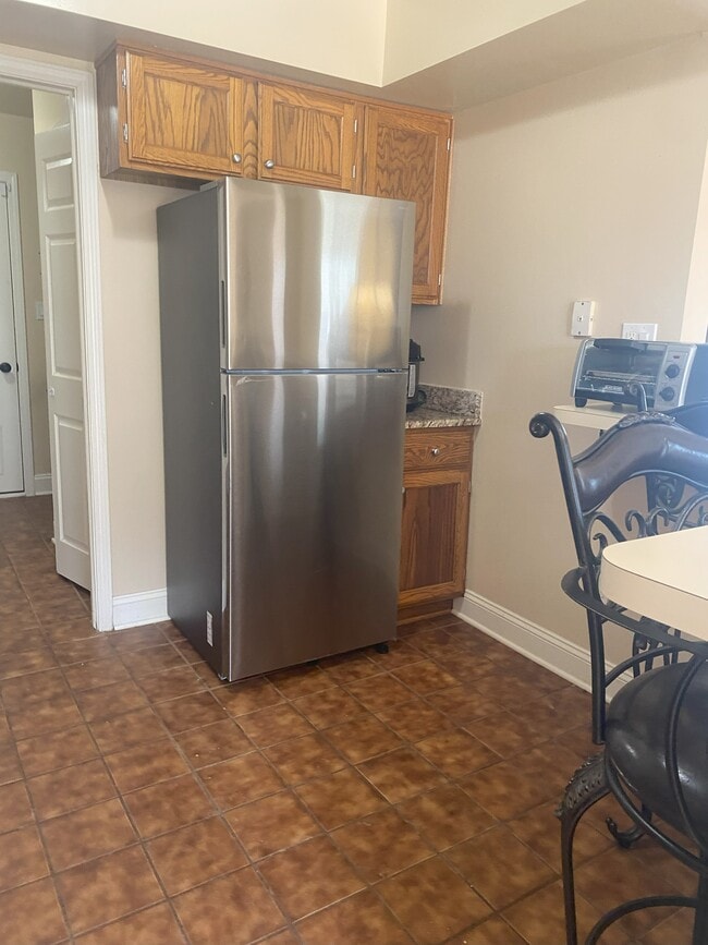 Kitchen with brand new appliance - 5906 Niles Dr