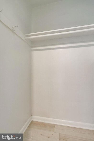 Building Photo - 3515 Washington Blvd