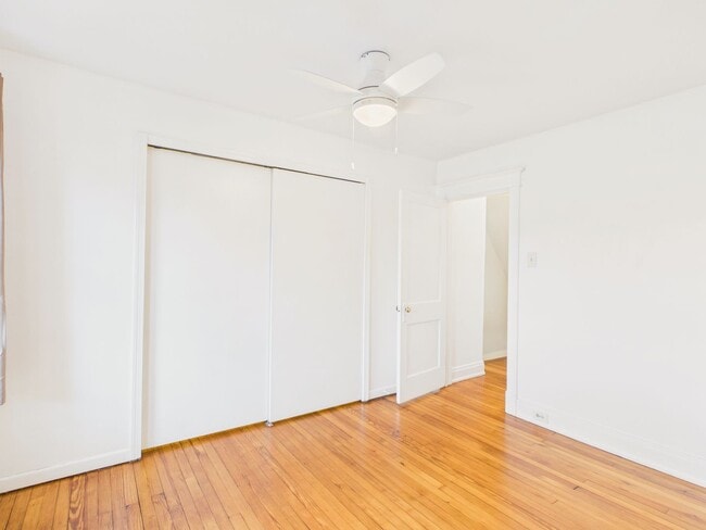 Building Photo - Adorable Single Family on Penn St