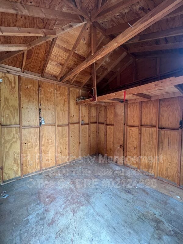 Building Photo - 21409 Dolores St