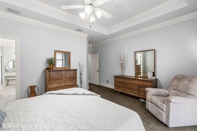 Building Photo - 135 Eagle Bend Way