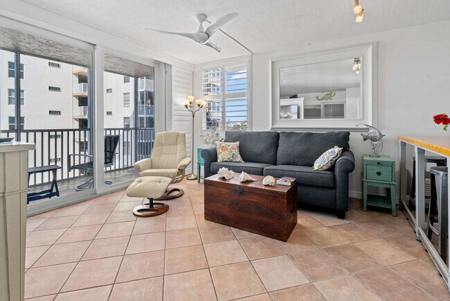 Building Photo - 5600 Bonita Beach Rd SW