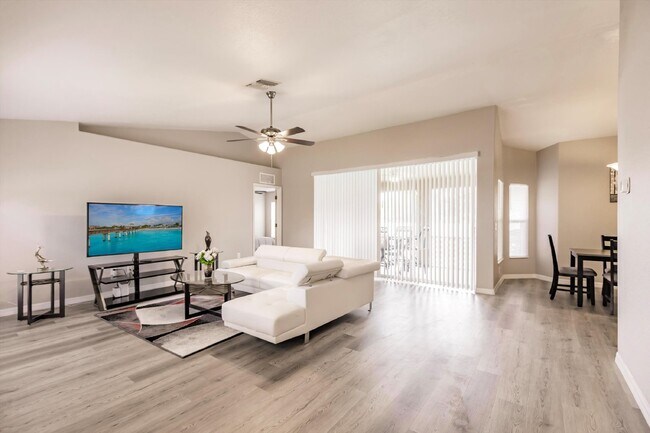 Building Photo - "Charming 3-Bedroom Home with 2 Full Baths and Spacious 2537 Sq Ft in North Port, FL!"