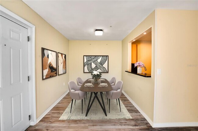 Building Photo - 2053 Dixie Belle Dr