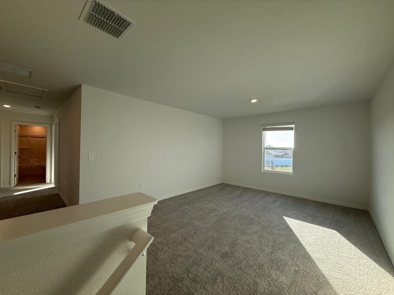 Building Photo - 2049 Albatross Nest Dr